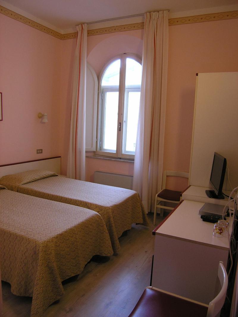 Elba Hotel